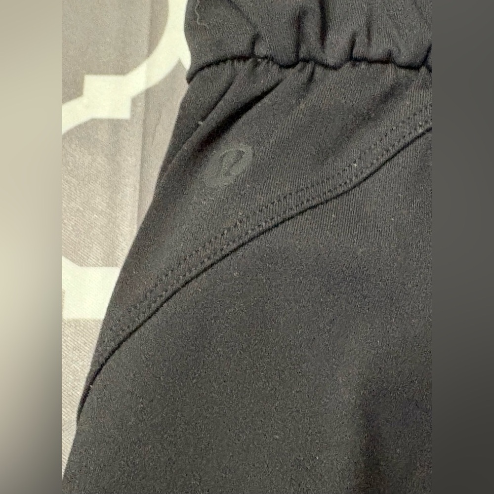 Lululemon Stretch High-Rise Women’s Black Joggers - Picture 4 of 9
